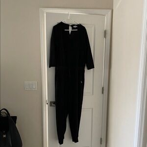 Calvin Klein Women’s Black Jumpsuit - Classic Long Sleeve